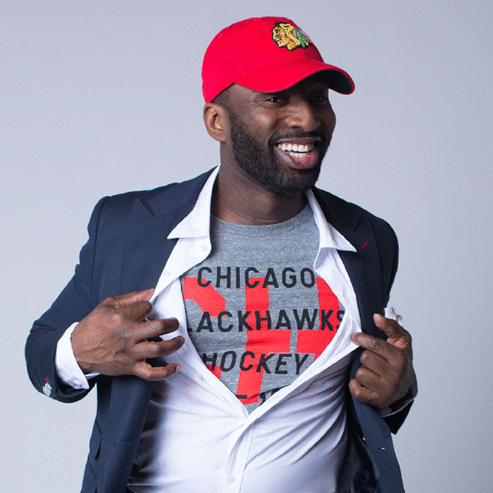 Man in Chicago Blackhawks shirt