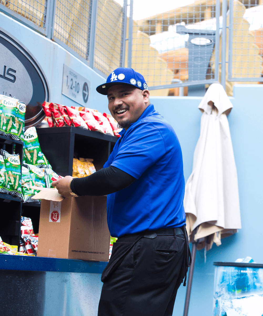 concessions seller with chips - Mobile